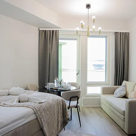 Polar L By Booklapland ロヴァニエミ