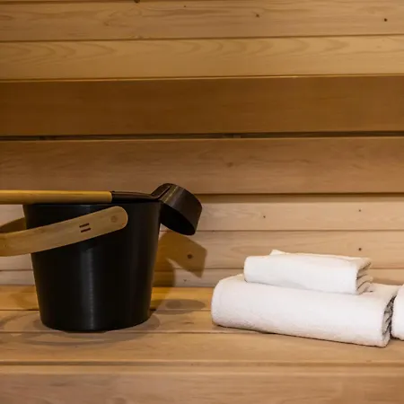 Polar L By Booklapland アパート ロヴァニエミ