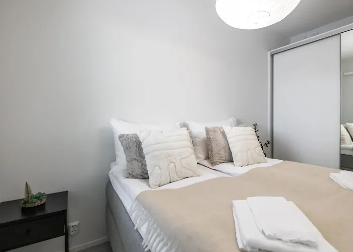 Polar L By Booklapland